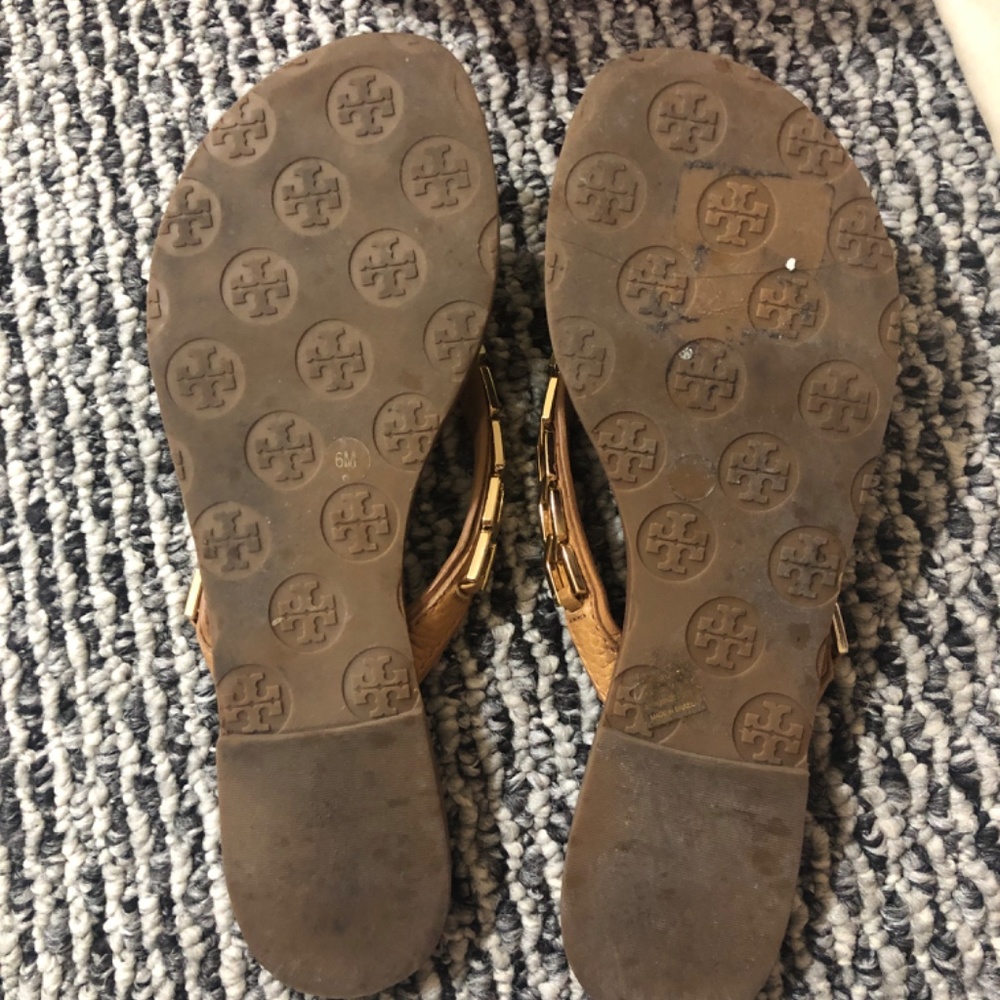 Sandal - Picture 3 of 4